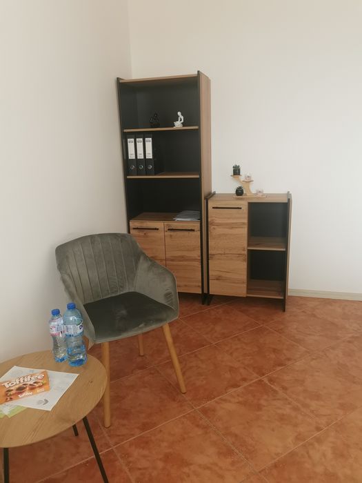 Офис обзавеждане