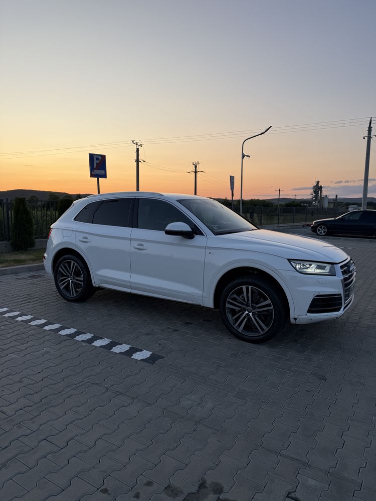 Vand audi q5 pret negociabil