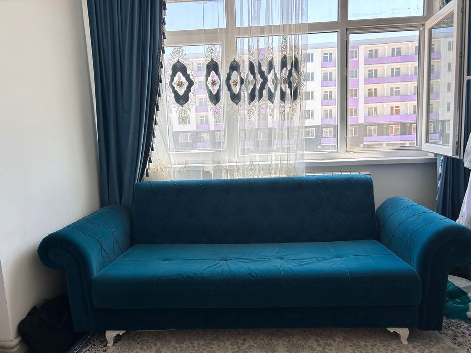 Очень красивый диван