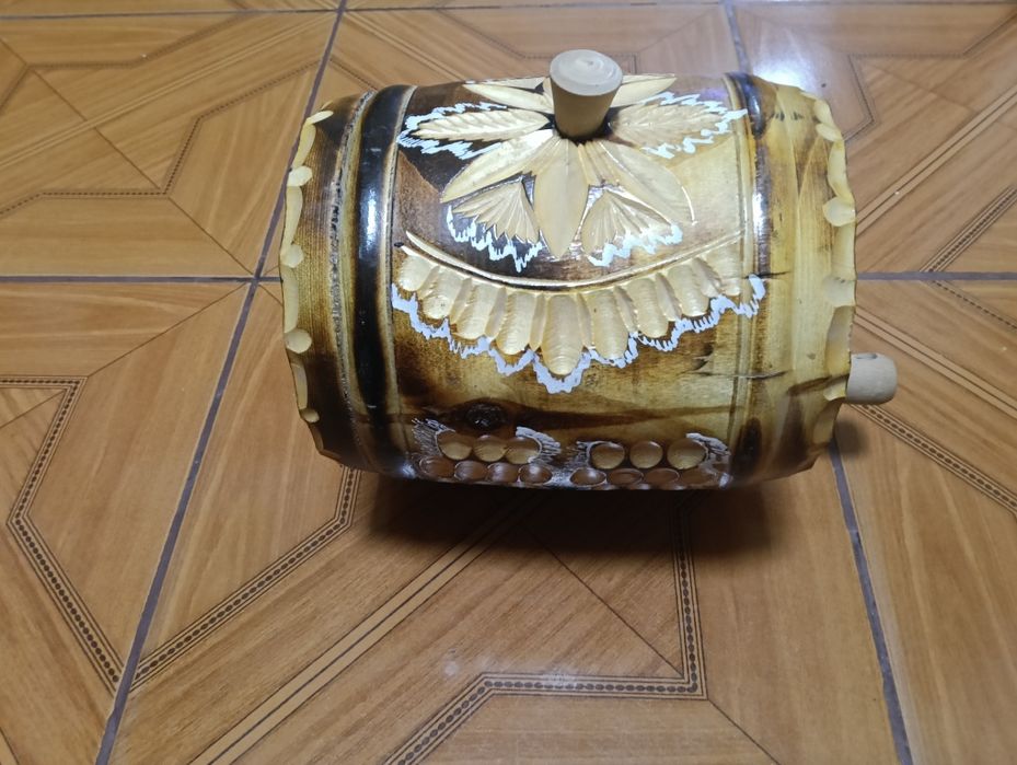 Butoi ornament vitange