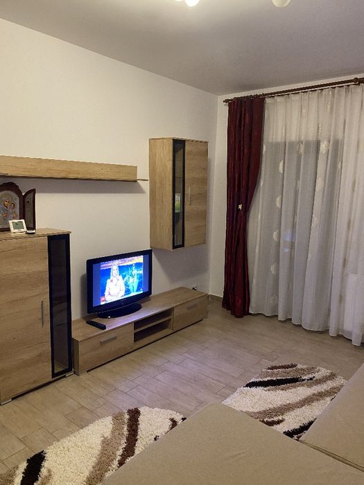 Apartament 2 camere de închiriat
