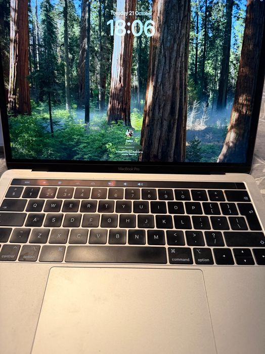 MacBook Pro 13 2018 Touch Bar
