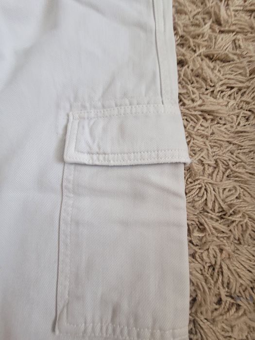 Pantaloni marca  Zara