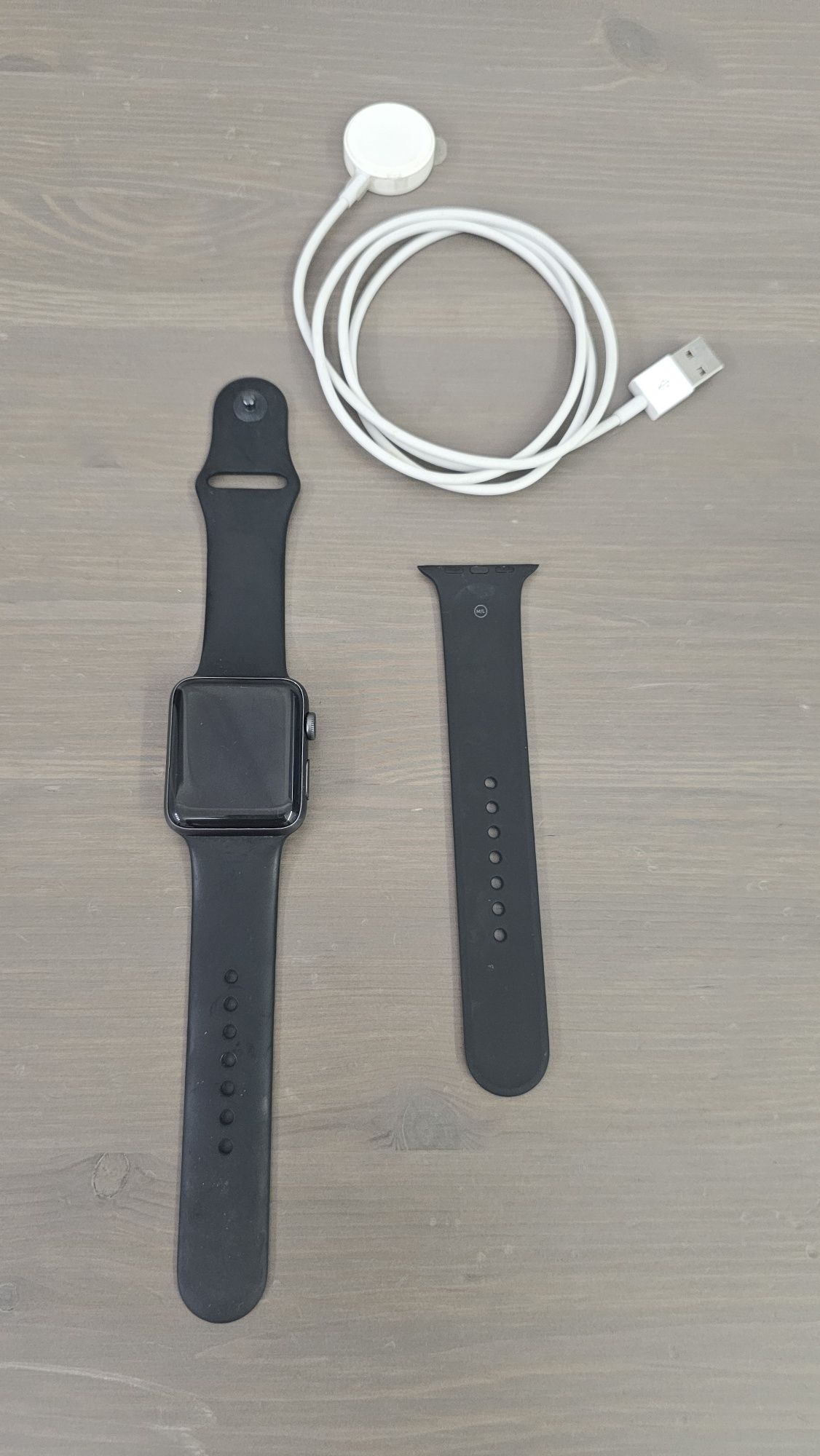 Продам Apple watch 3