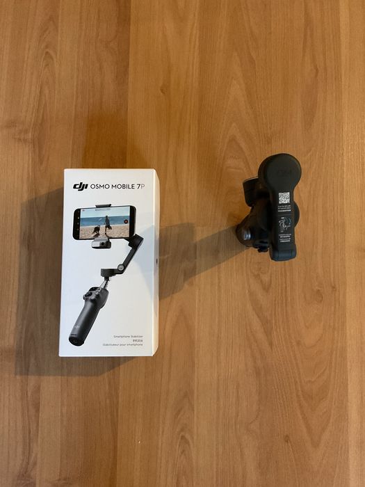 Stabilizator DJI Osmo Mobile 7P