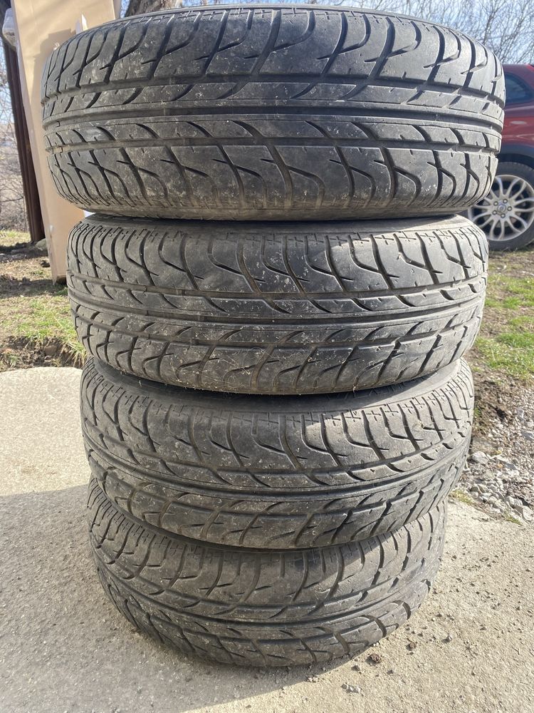 Джанти с летни гуми 15 цола 205/65/15 5х114.3 Honda Kia Hyundai Mazda