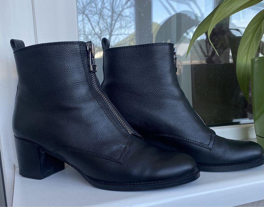 Кожанные демисезонные прлусапожки