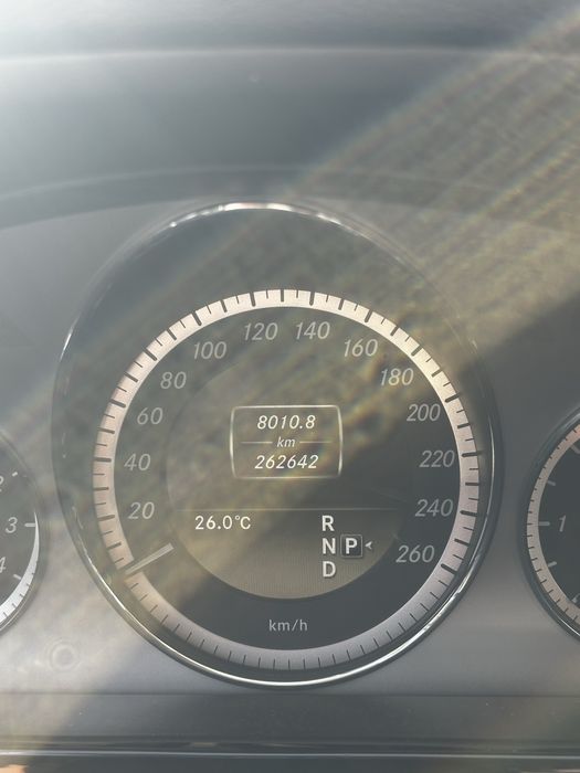 Mercedess E-Class 2011 Avantgarde intretinut