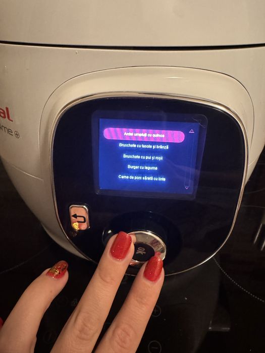 Tefal Multicooker inteligent Cook4me