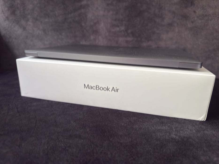 Macbook 2020 m1 256ssd
