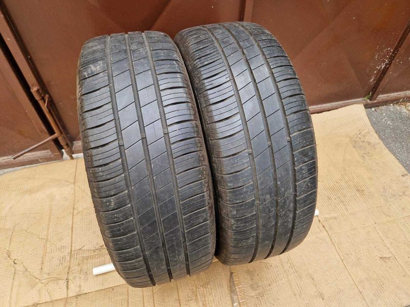 2 Goodyear R17 205/55
летни гуми
DOT1119