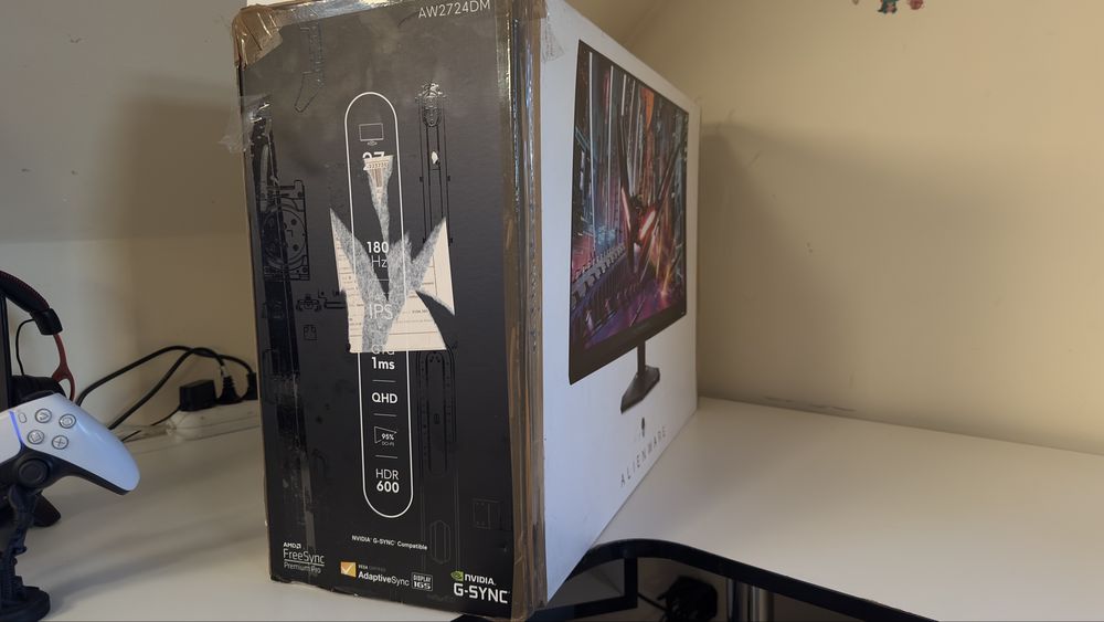 Monitor Alienware 27" AW2724DM - QHD, IPS