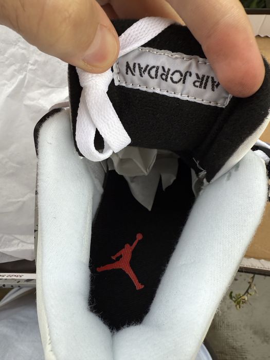 Jordan 4 White Cement 37, 38, 39, 40, 41, 42, 43, citeste descrierea
