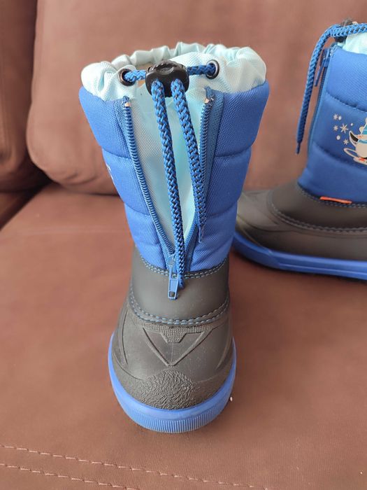 Апрески на Demar, номер 28-29, без забележки.