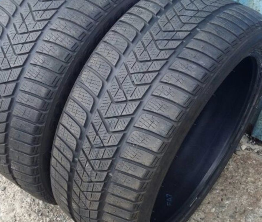 245 40 19 / 275 35 19 anvelope iarna pirelli runflat dot 31/19