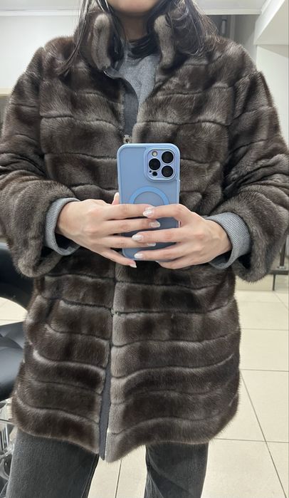 Продам норковую шубу