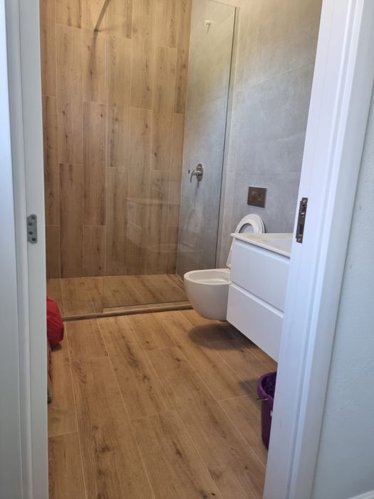 De inchiriat birou sau apartament  2 cam
