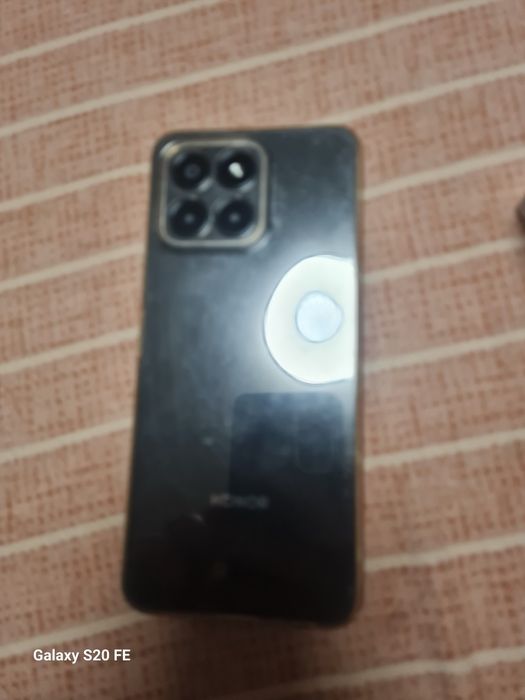 Honor x6 4RAMI cu cutie