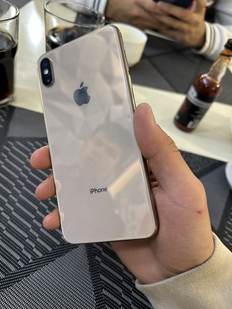 Iphone Xs max sotiladi