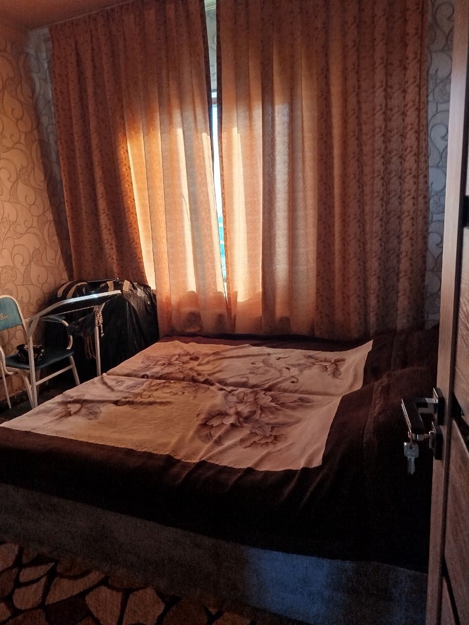 Уй дом бор срочна сотилади