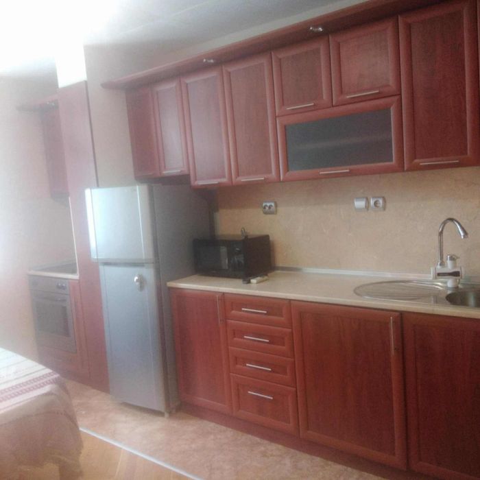 Апартамен под наем