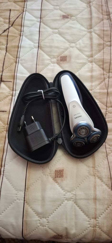 Електрическа Само ръсначка philips  s 7000