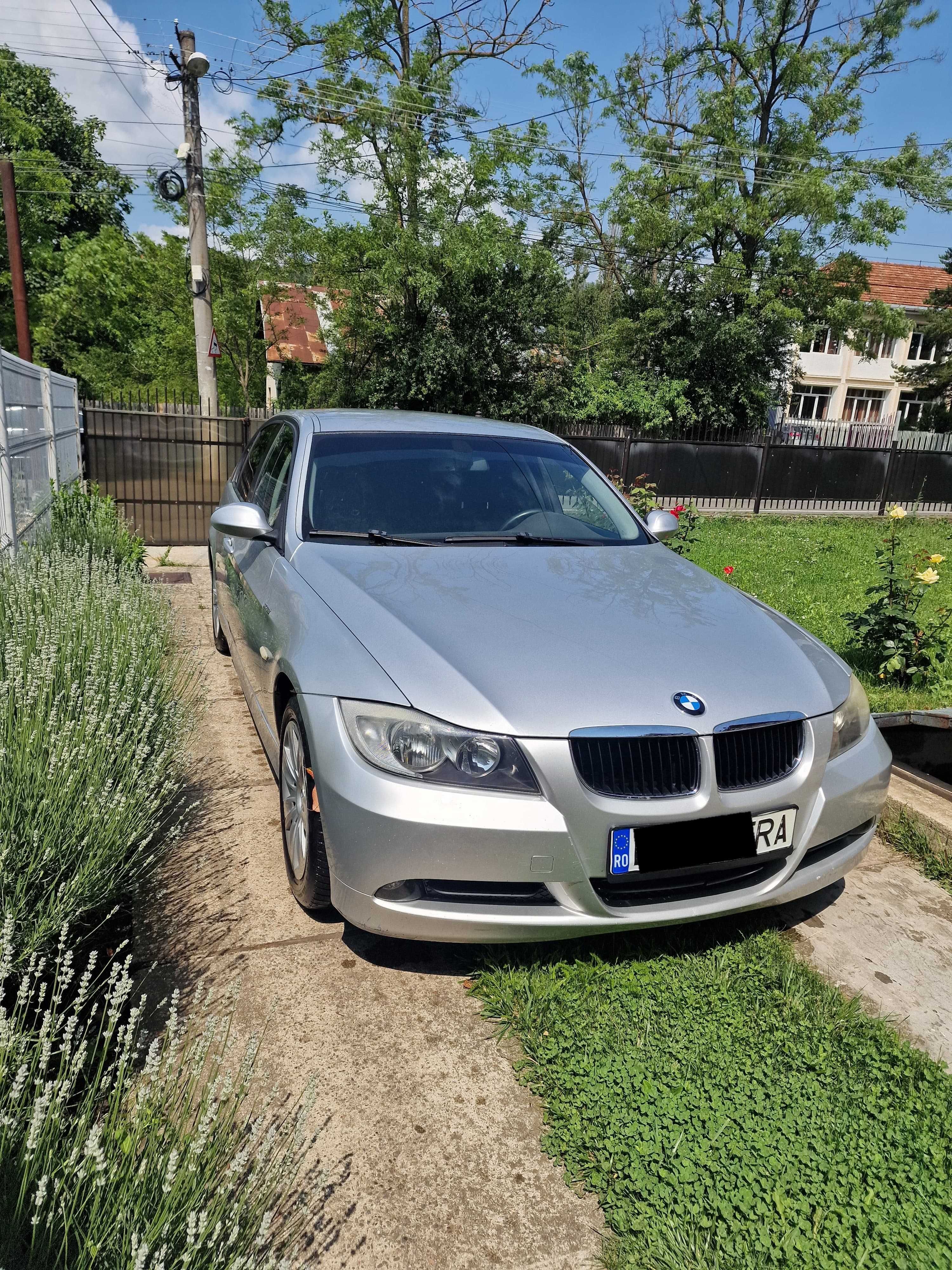 BMW Seria 3 2.0 Benzina Usor avariat