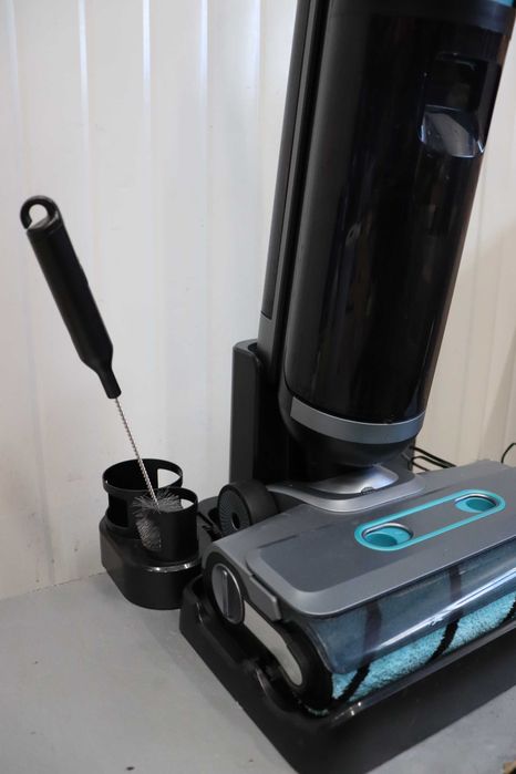 Вертикална прахосмукачка за сухо и мокро Cecotec FreeGo Wash&Vacuum