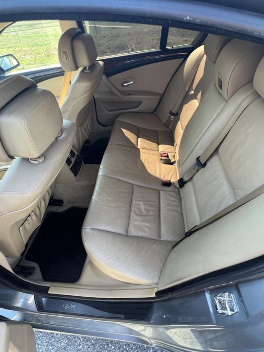 Vand Bmw 530 automat