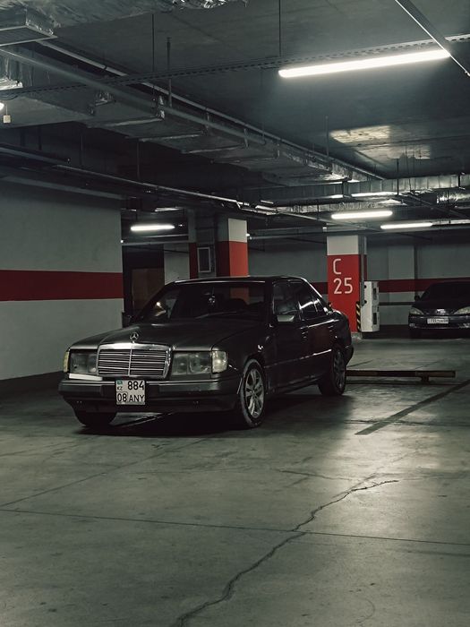 Продается Мерседес 124