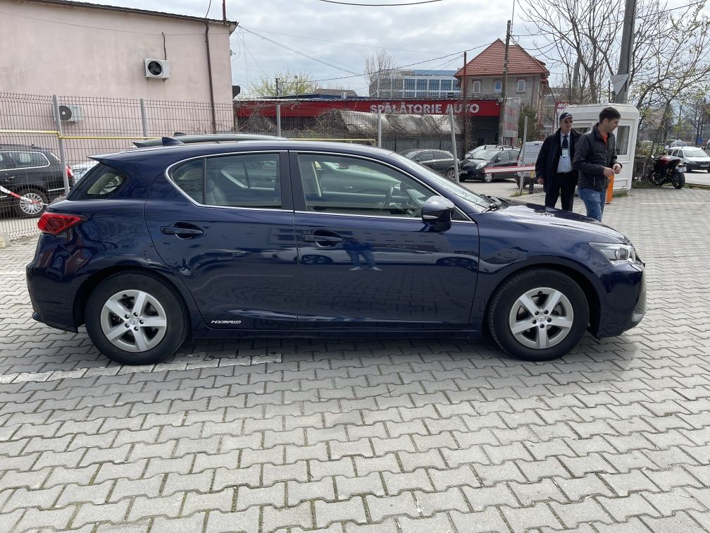 Lexus CT200h display mare (10.2 inch)