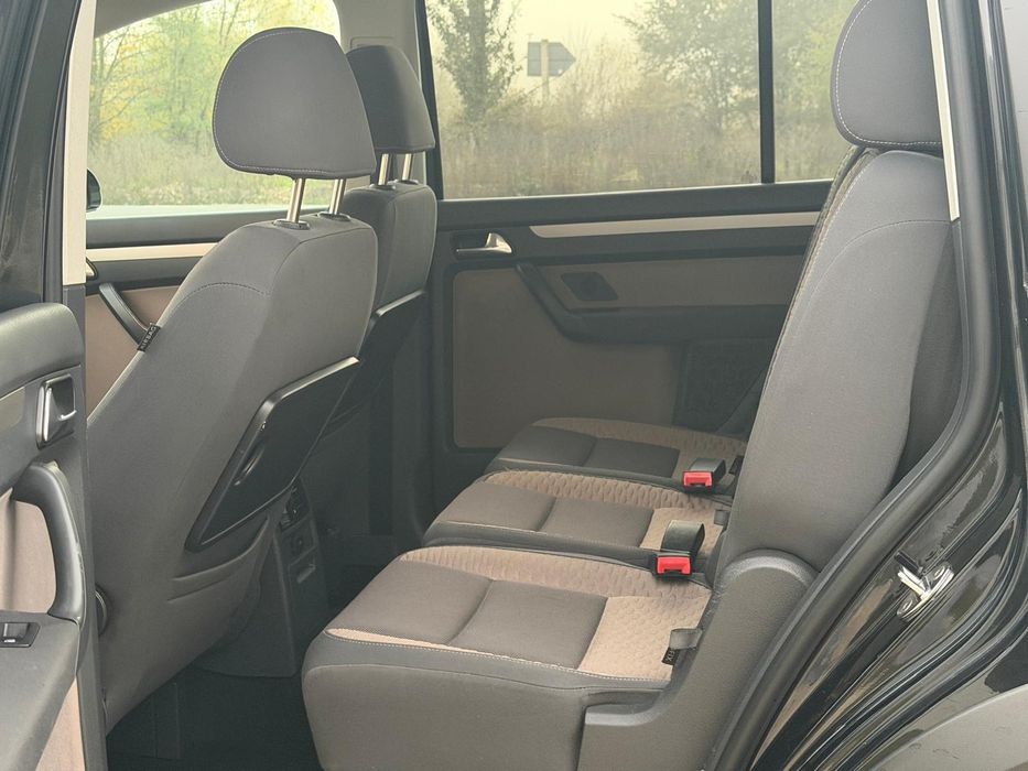 Vand VW Turan-Cross 2.0TDI