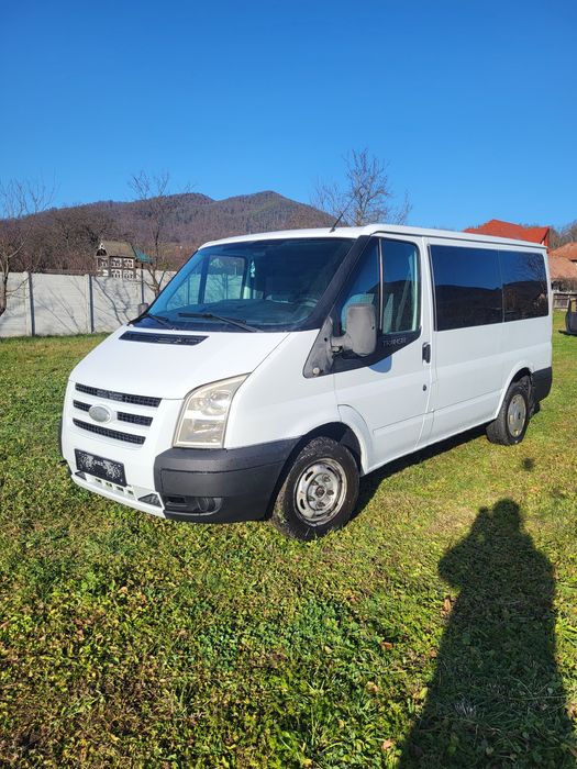Ford Transit 8+1