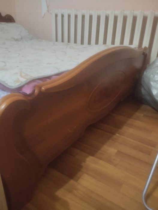 Спальный Только кровать с матрасом