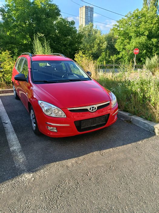 Vând Hyundai i30 cw