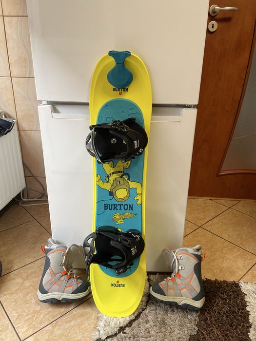 Placa snowboard 90 cm burton  cu legaturi