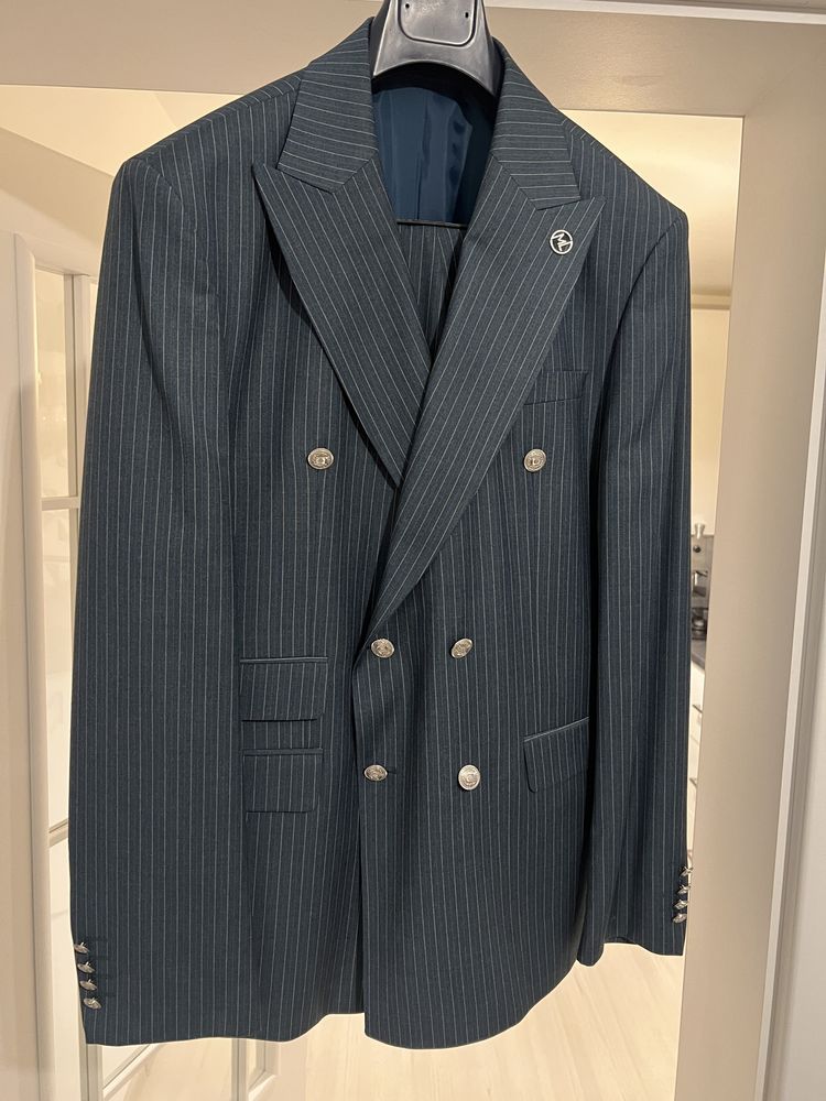 Costum modern nou 58 slim