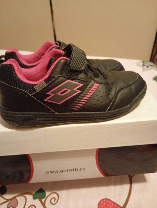 Adidași Lotto de copii nr.32