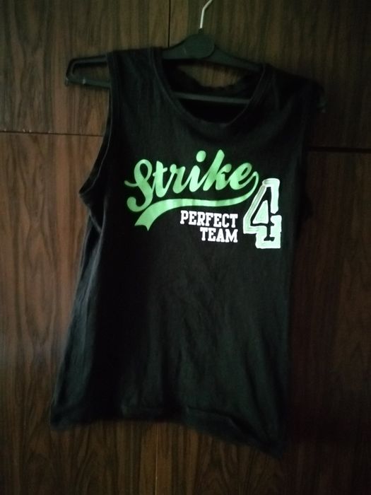 Тениски блузки по 2 лева бройката