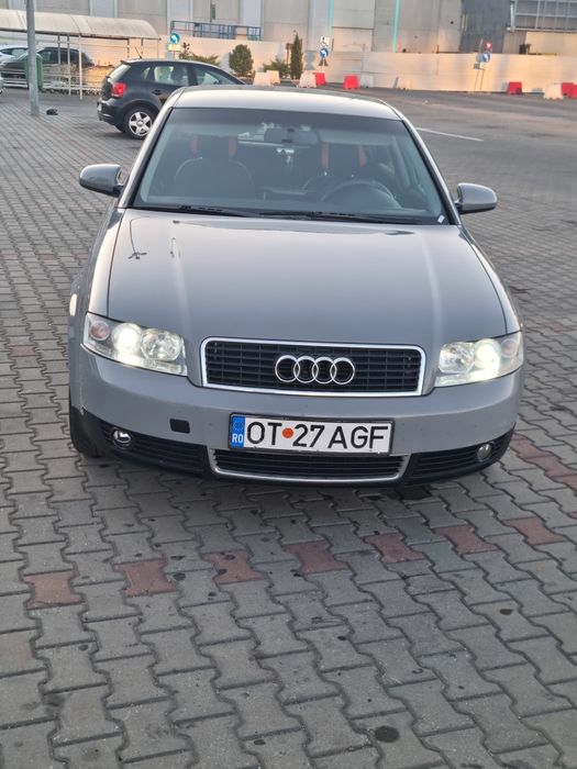 Audi A4  1.6 benzină + GPL