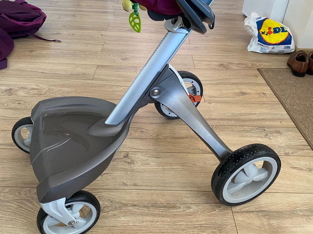 Carucior STOKKE V3, 2 in 1, mov