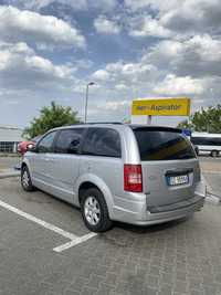 Chrysler voyager touring 7 LOCURI 2.8 diesel automata