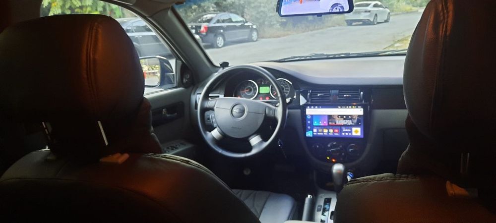 Lacetti сотилади.