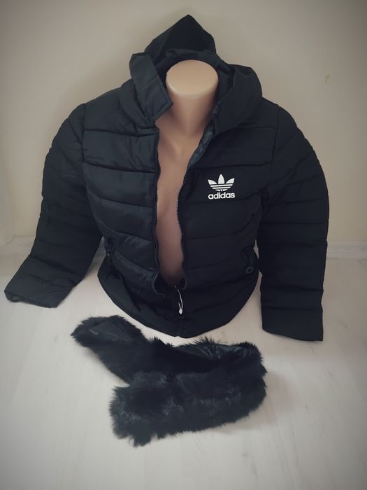 Geaca fete Adidas.