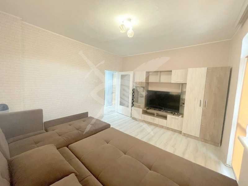 Продава се Къща в Айтос - 250 кв.м за 1188 €/кв.м - Снимка #1