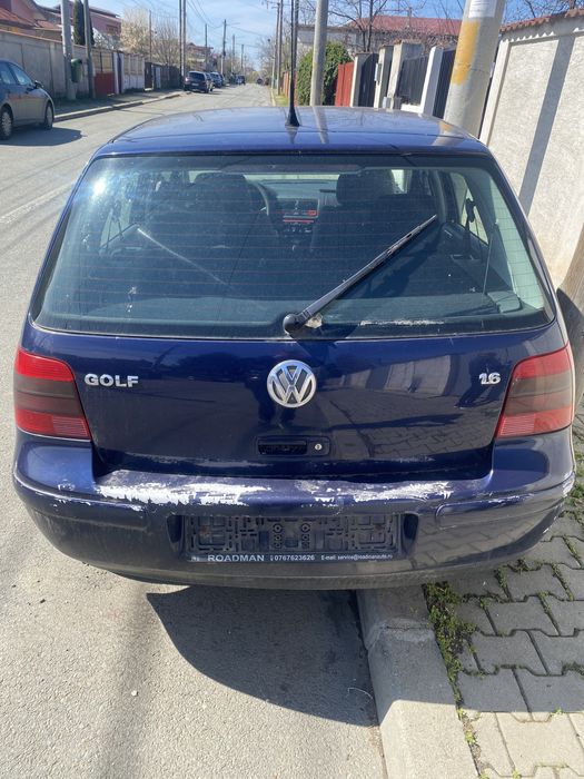 Dezmembrez vw golf 4 1.6 benzina