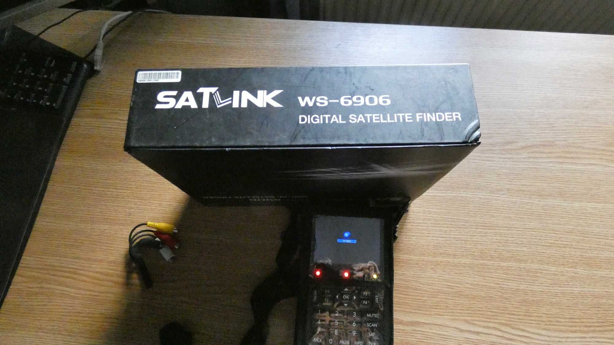 Sat-finder Satlink WS-6906 (cu receptor DVB-S)