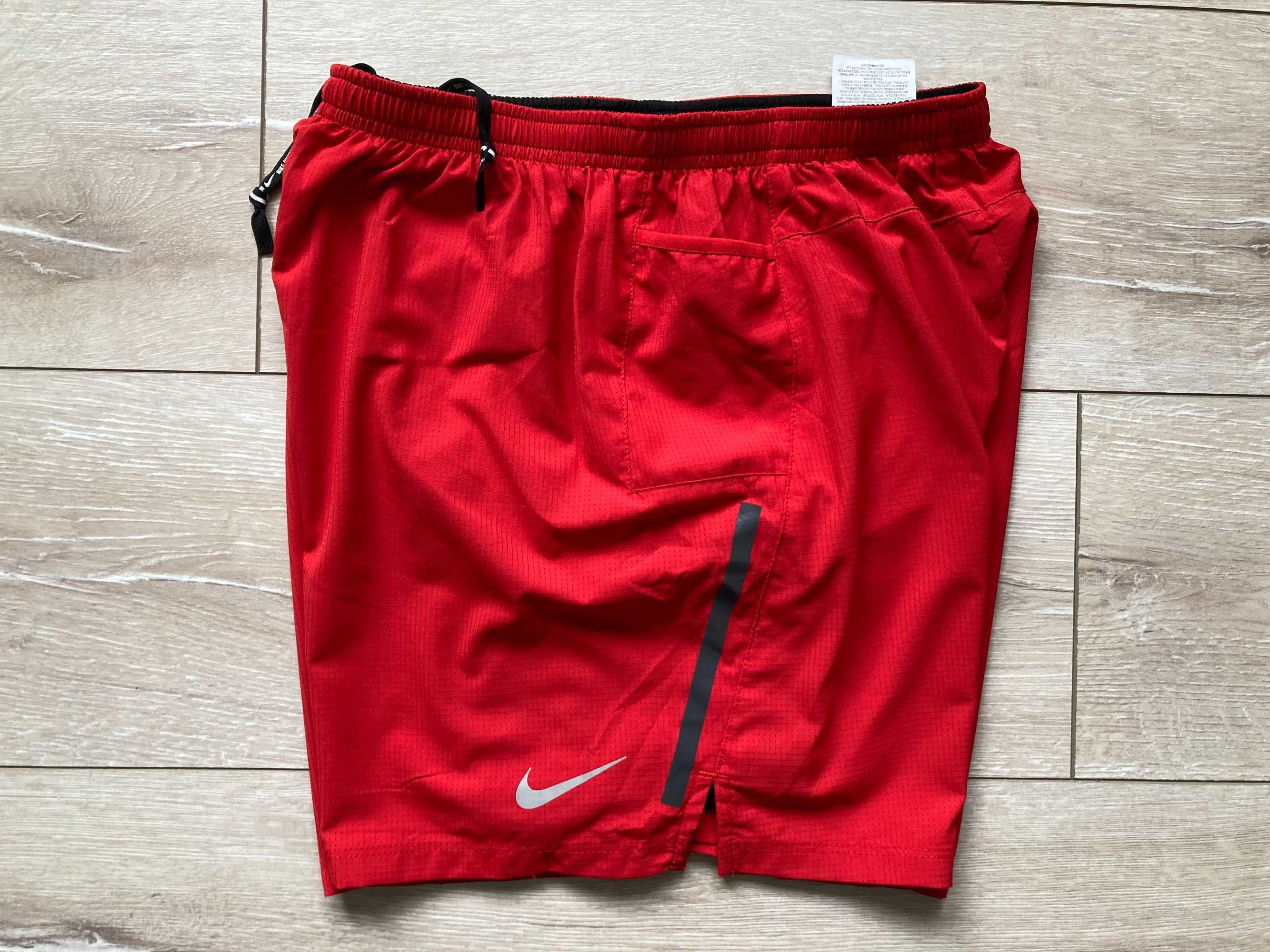 Найк Nike PHENOM Pro Combat къси панталони с клин къс панталон шорти S