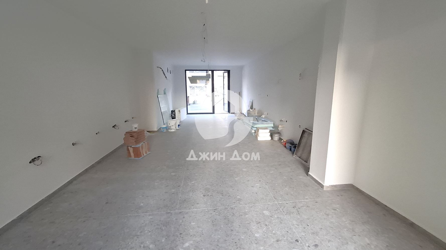 Офис в луксозна сграда в гр. Несебър