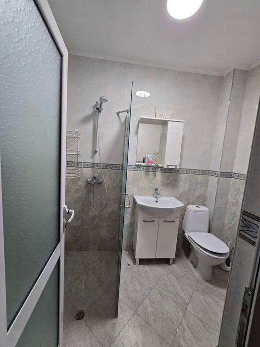 Дава се под наем Тристаен апартамент в Пловдив, Център - 73 кв.м за 550 € - Снимка #9